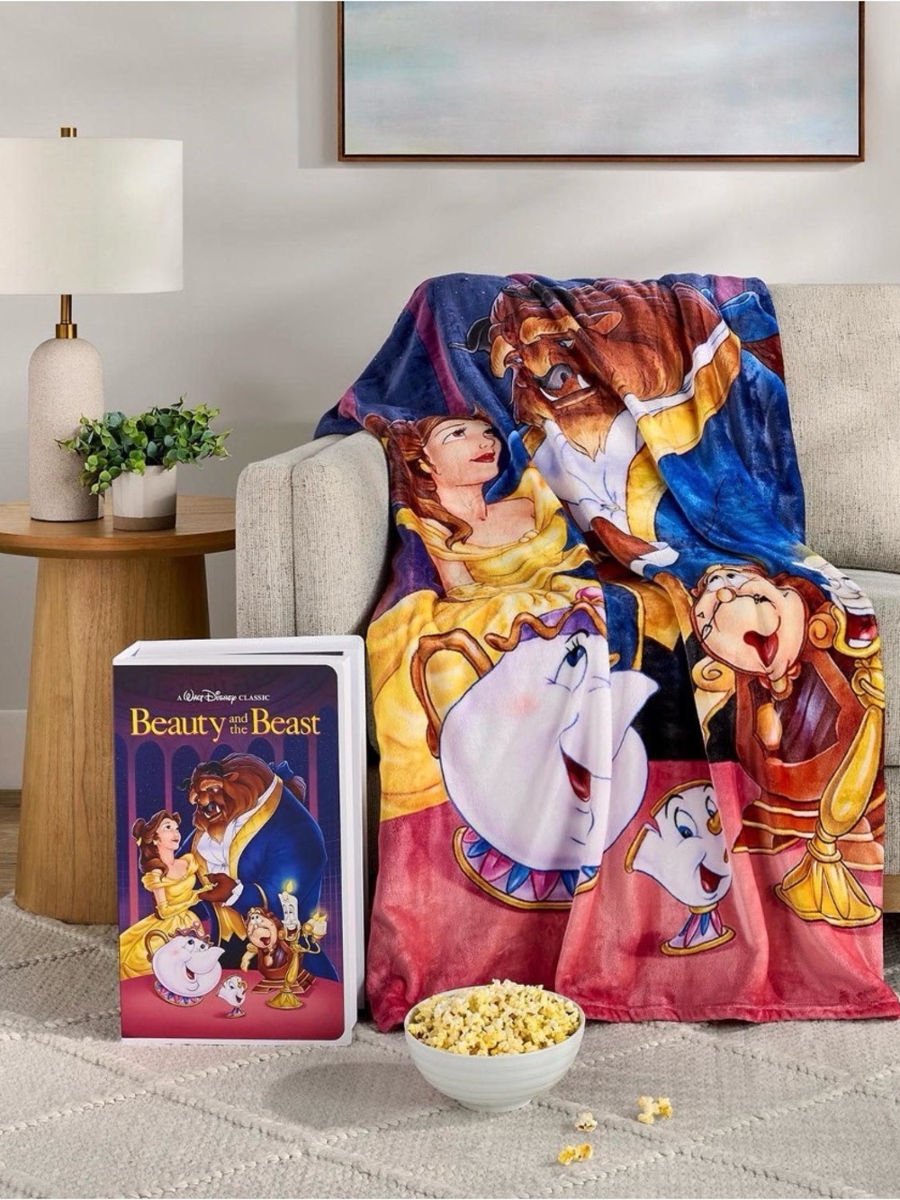 NEW SEALED Disney BEAUTY &THE BEAST VHS Boxed Silk Touch Throw Blanket 50×70"